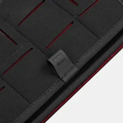 New Travel Essentials Tech Pouch Weitere Accessoires