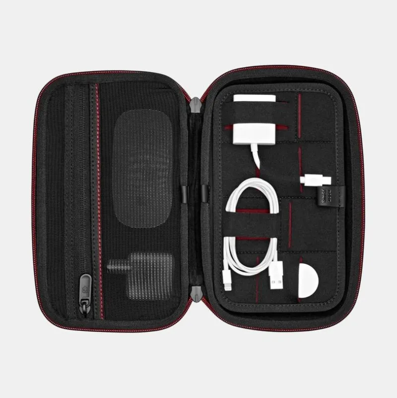 New Travel Essentials Tech Pouch Weitere Accessoires